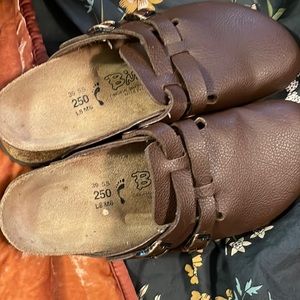 Birkenstock Boston clogs